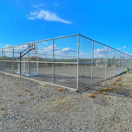 и Kаравани дрийм гардения Kiten (Burgas)