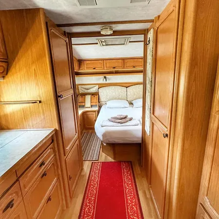 Campsite и Kаравани дрийм гардения *