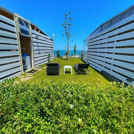 и Kаравани дрийм гардения Campsite