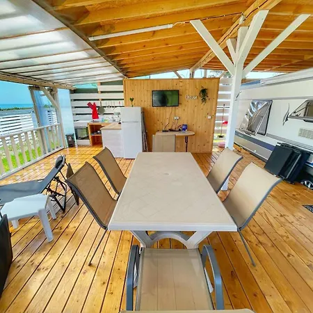 Campsite и Kаравани дрийм гардения