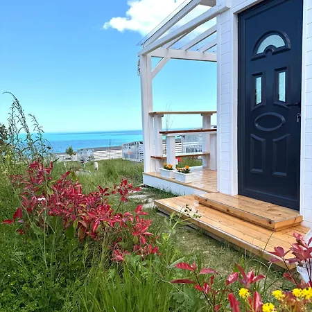 Campsite и Kаравани дрийм гардения Kiten (Burgas)