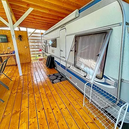 Campsite и Kаравани дрийм гардения Kiten (Burgas)