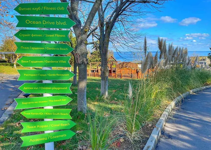 и Kаравани дрийм гардения * Kiten (Burgas)