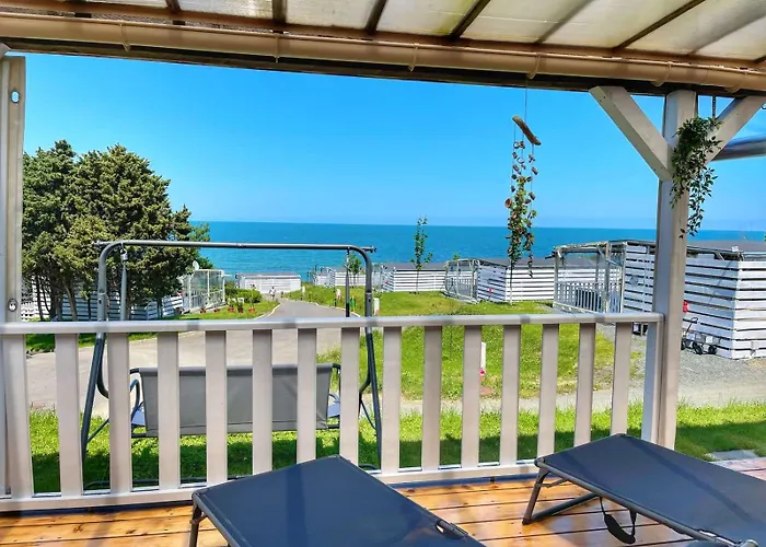 и Kаравани дрийм гардения Campingplatz *