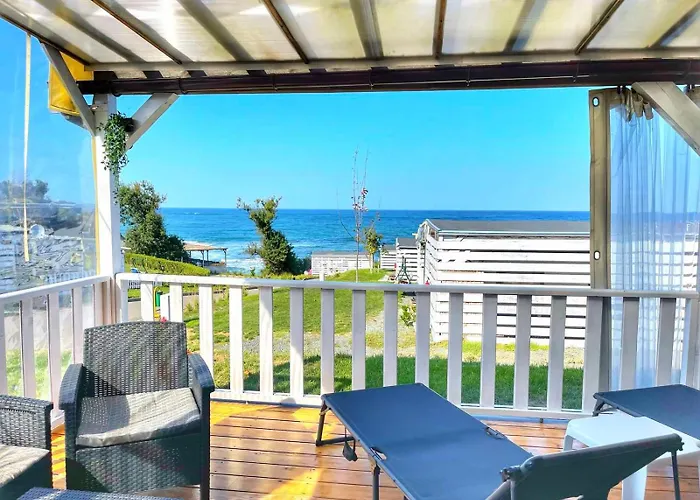 и Kаравани дрийм гардения * Kiten (Burgas)