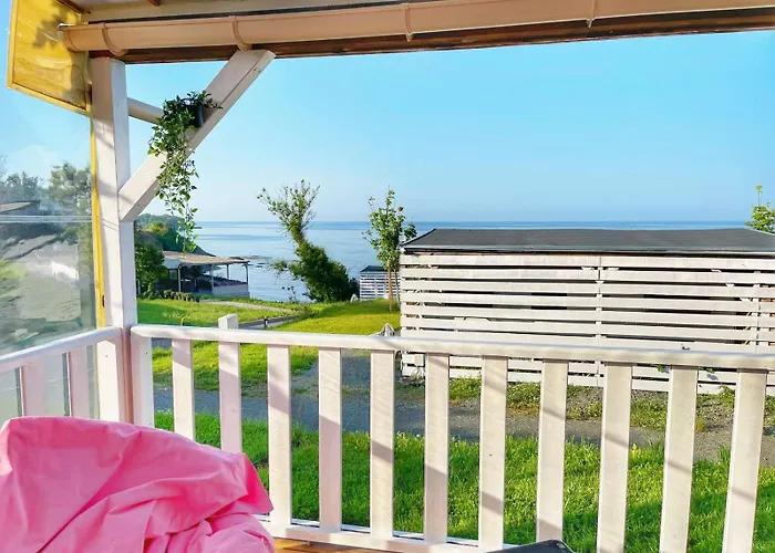 и Kаравани дрийм гардения Campingplatz *