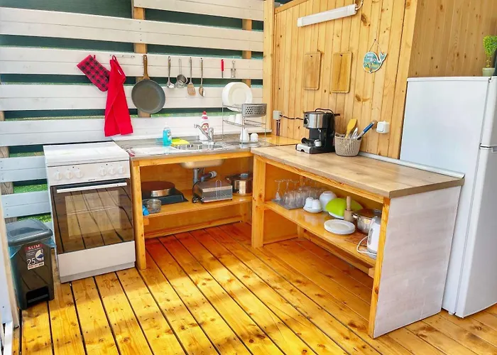 и Kаравани дрийм гардения Kiten (Burgas)