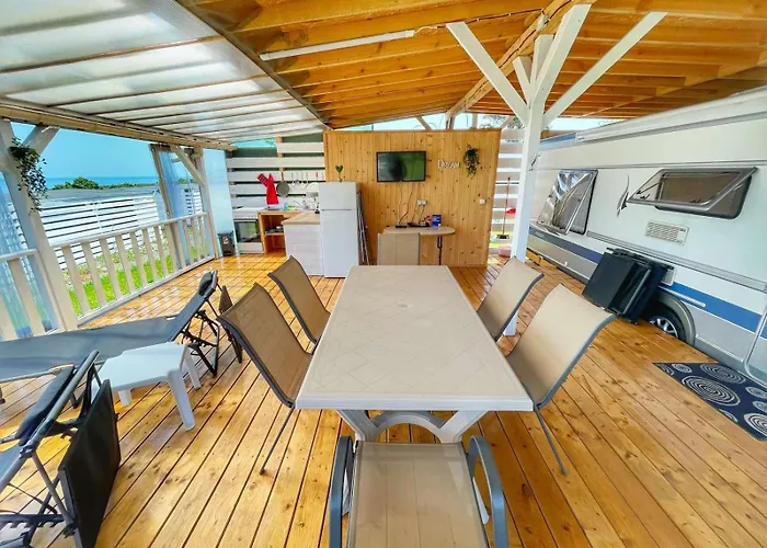 Campingplatz и Kаравани дрийм гардения