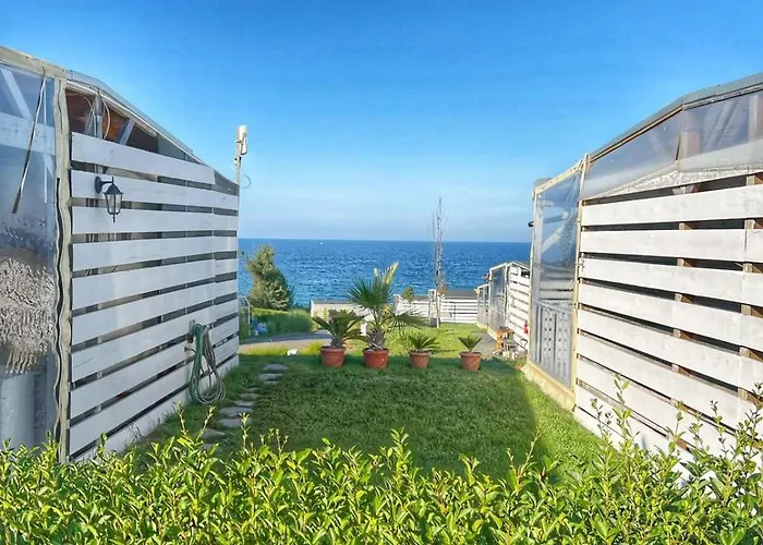 Campingplatz и Kаравани дрийм гардения