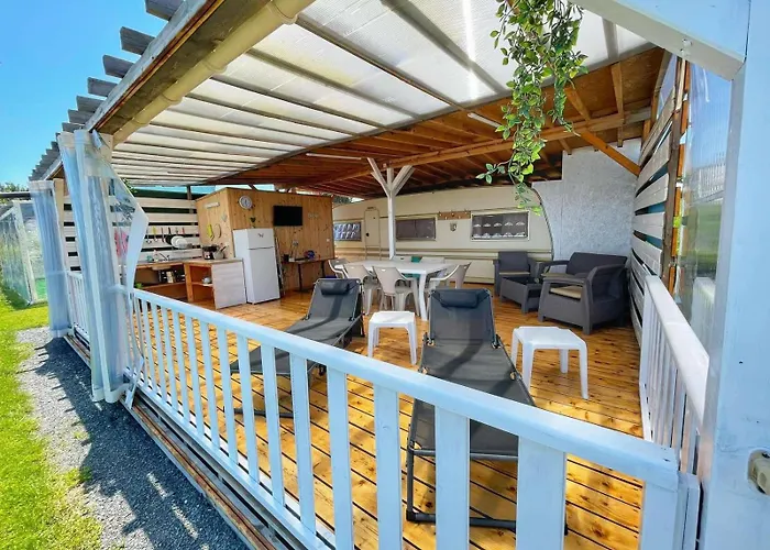 Campingplatz и Kаравани дрийм гардения